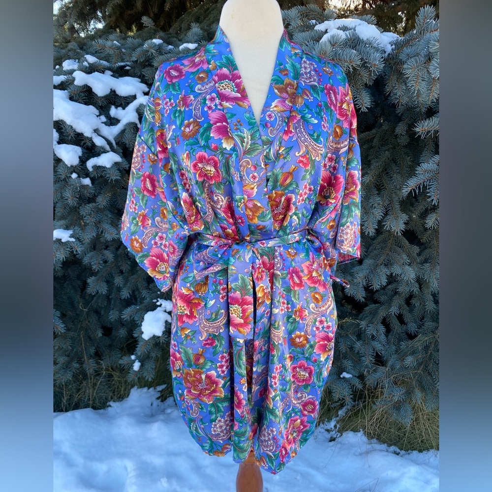 Vintage floral robe Ventana